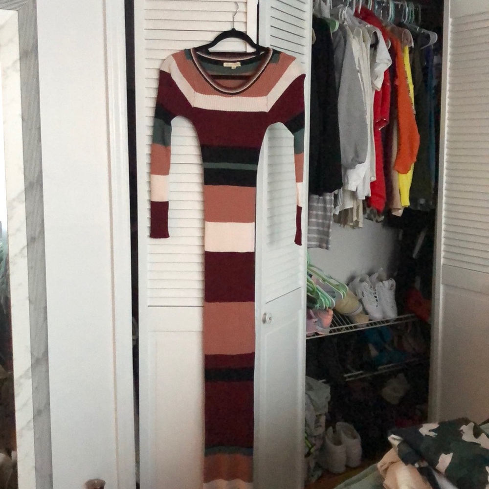 MAXI DRESS